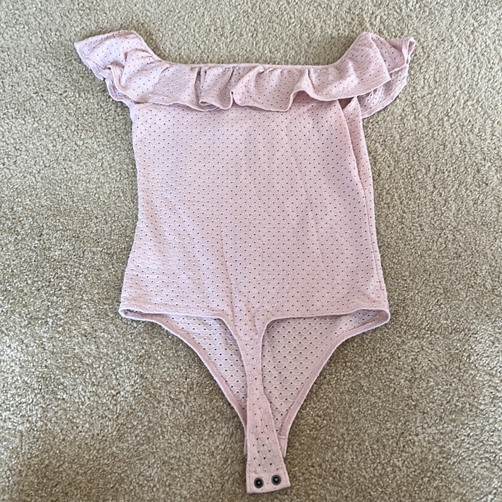 Pink bodysuit from Express, size small. Worn once. - Picture 3 of 4